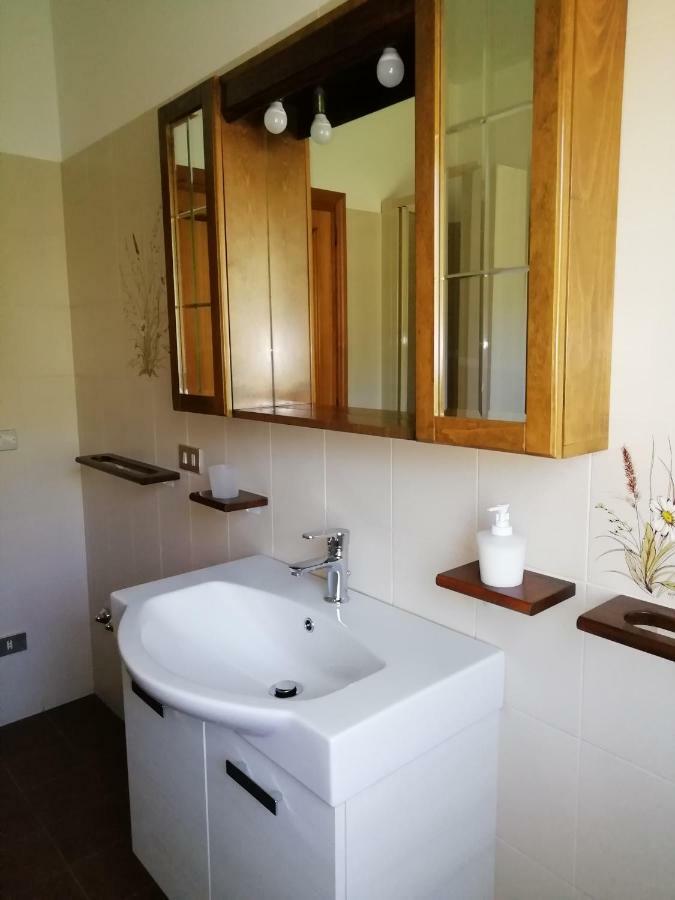 Appartement La Lanterna Di Lanfo à Assise Extérieur photo
