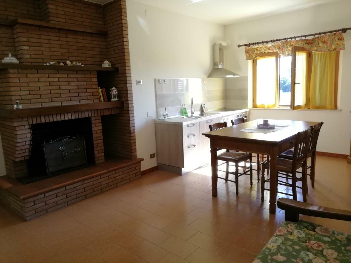 Appartement La Lanterna Di Lanfo à Assise Extérieur photo